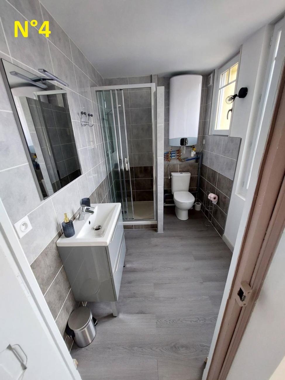 Les Cactus Apartment บาญเญอ-เดอ-บีกอร์ ห้อง รูปภาพ