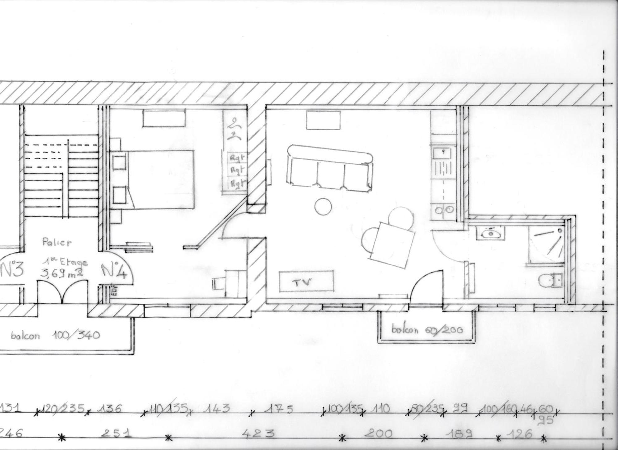 Les Cactus Apartment บาญเญอ-เดอ-บีกอร์ ห้อง รูปภาพ