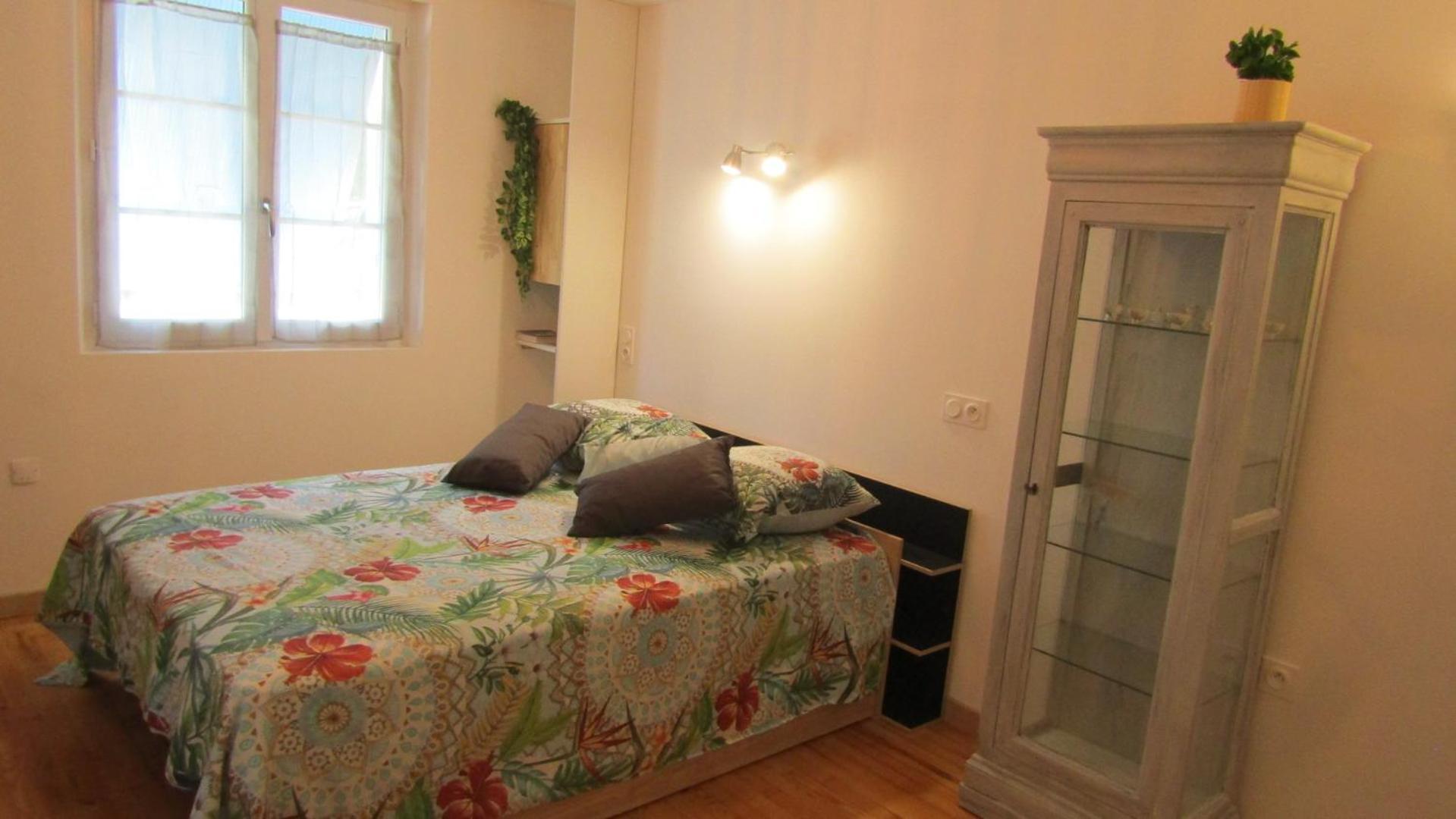 Les Cactus Apartment บาญเญอ-เดอ-บีกอร์ ภายนอก รูปภาพ